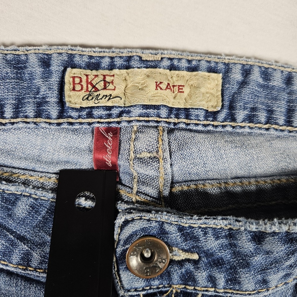 BKE Jeans Womens 34 x 31.5 Kate Light Wash Stretch Bootcut Denim Distressed - Picture 5 of 13